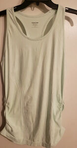 Light mint green tank top large